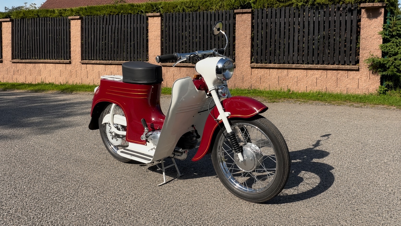 Jawa 555 De Luxe