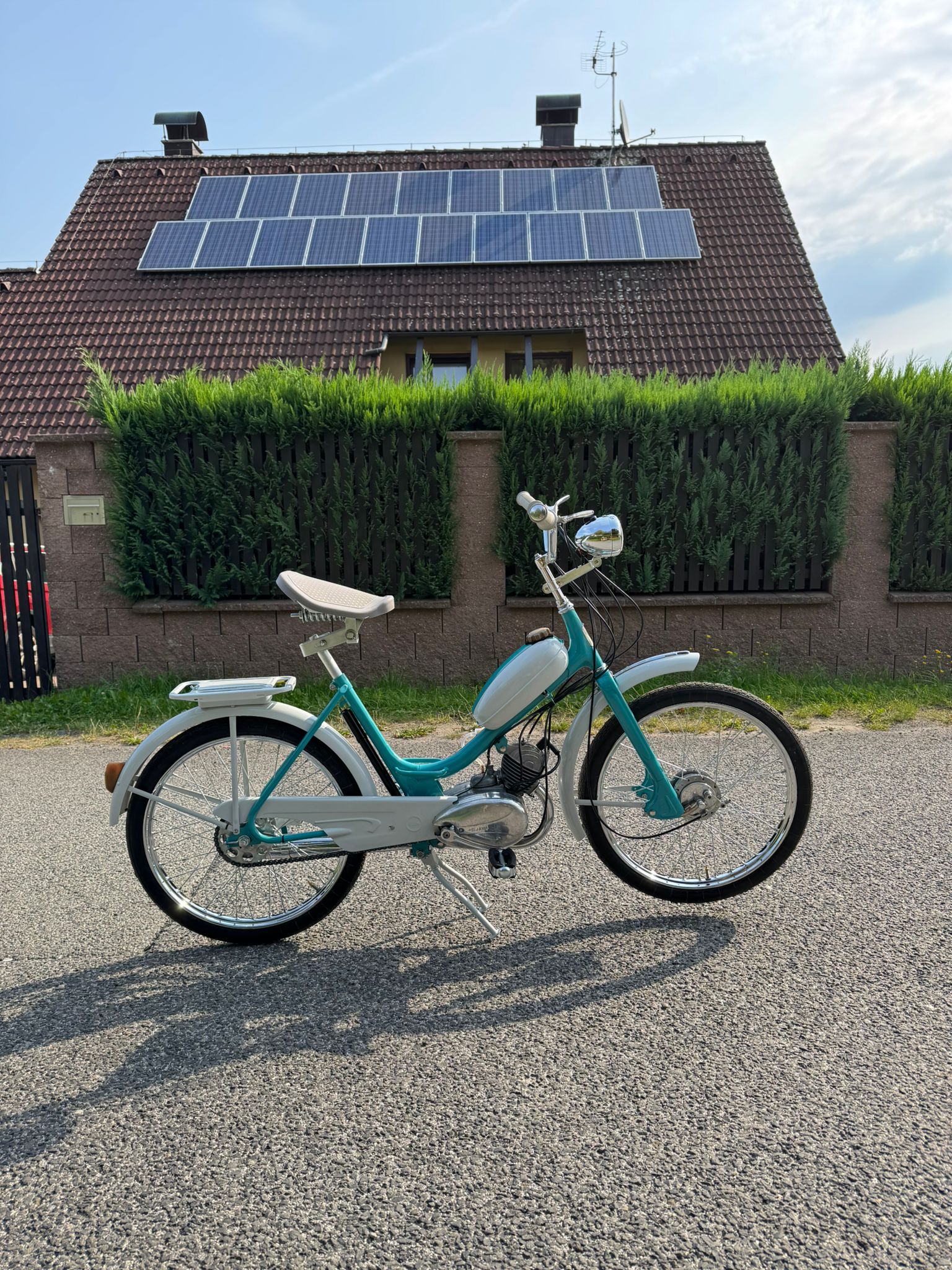 Detail motoru — renovace v dílně LK Renovace